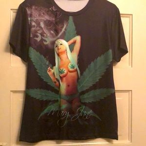 Mary Jane all over print tee